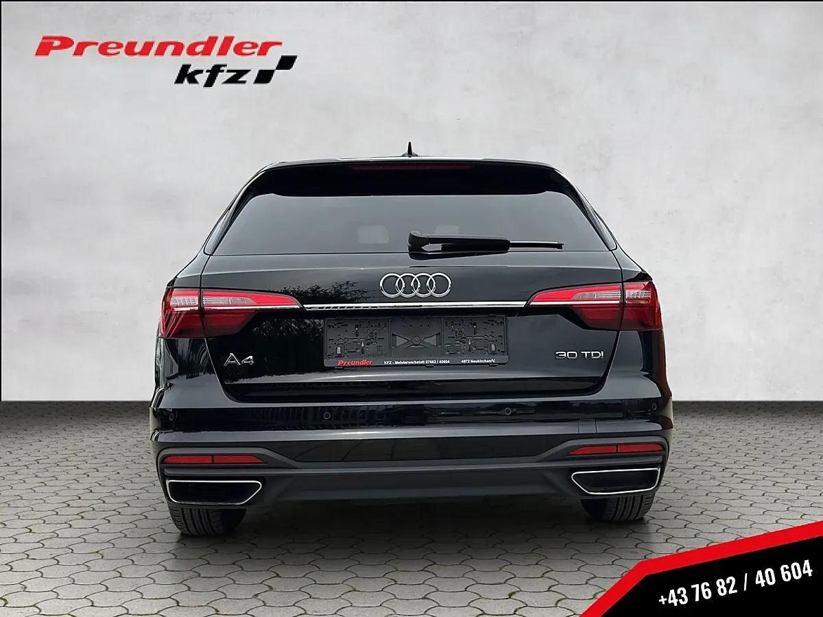 Audi A4 2023 photo 3