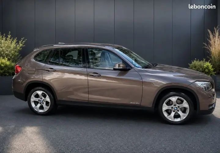 BMW X1 2012 photo 2