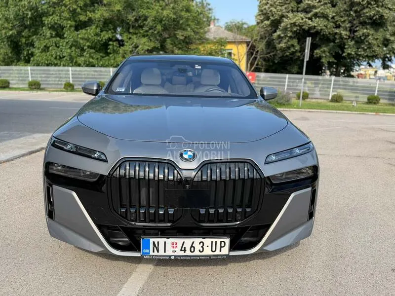 BMW 740 2022 photo 3