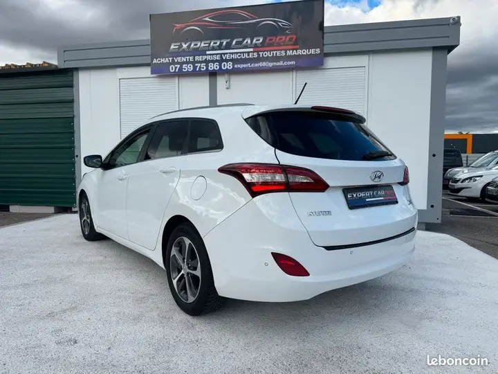 Hyundai I30 2016 photo 2
