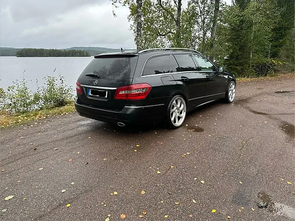 Mercedes-Benz E350 2010 photo 2