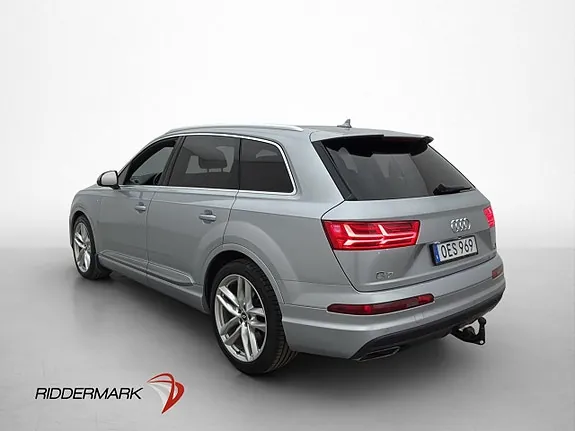 Audi Q7 2017 photo 4