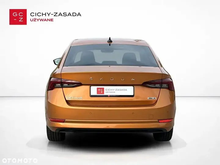Skoda Octavia 2023 photo 4
