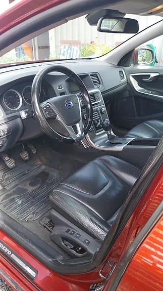 Volvo S60 2011 photo 3
