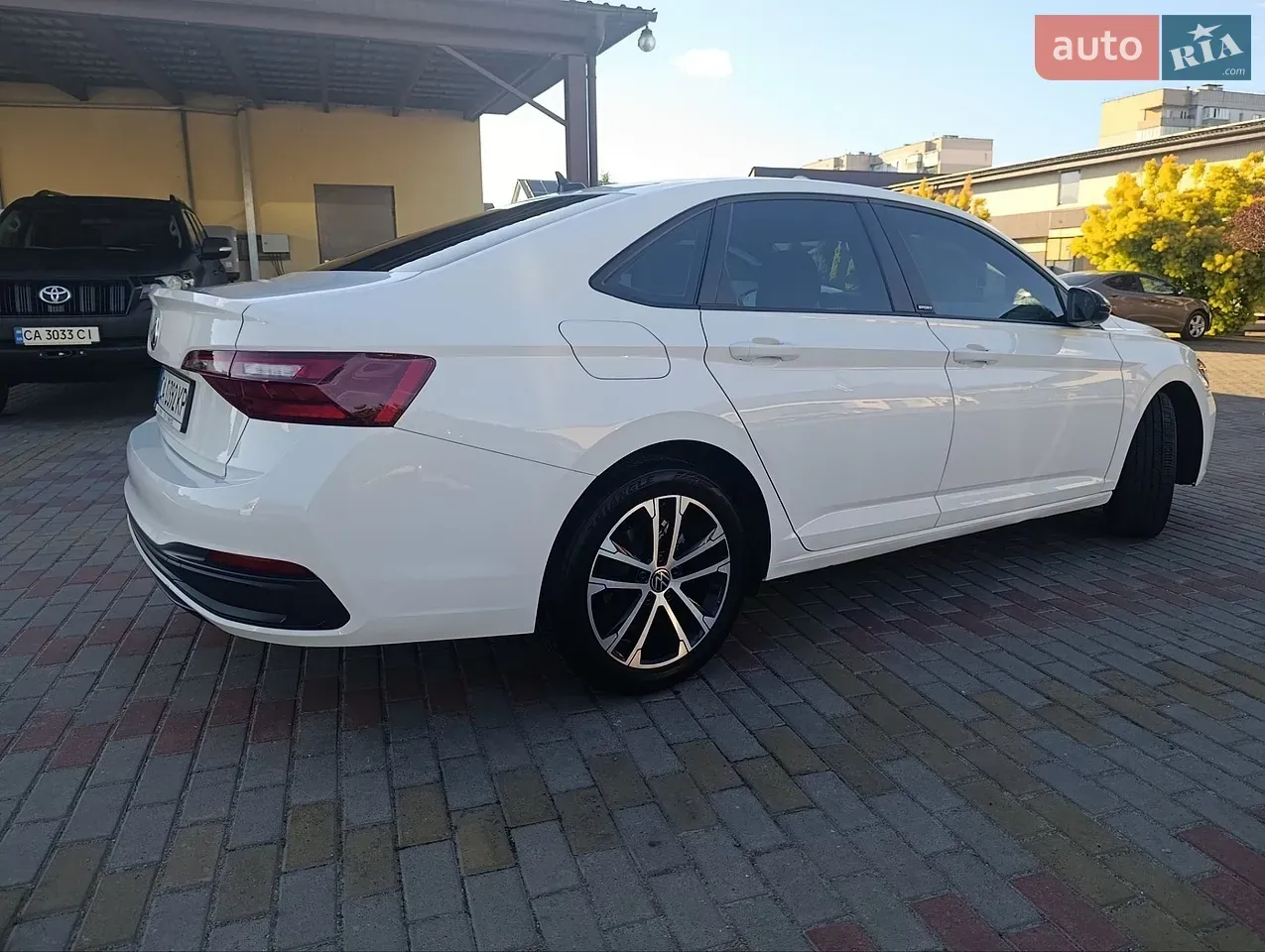 Volkswagen Jetta 2024 photo 3