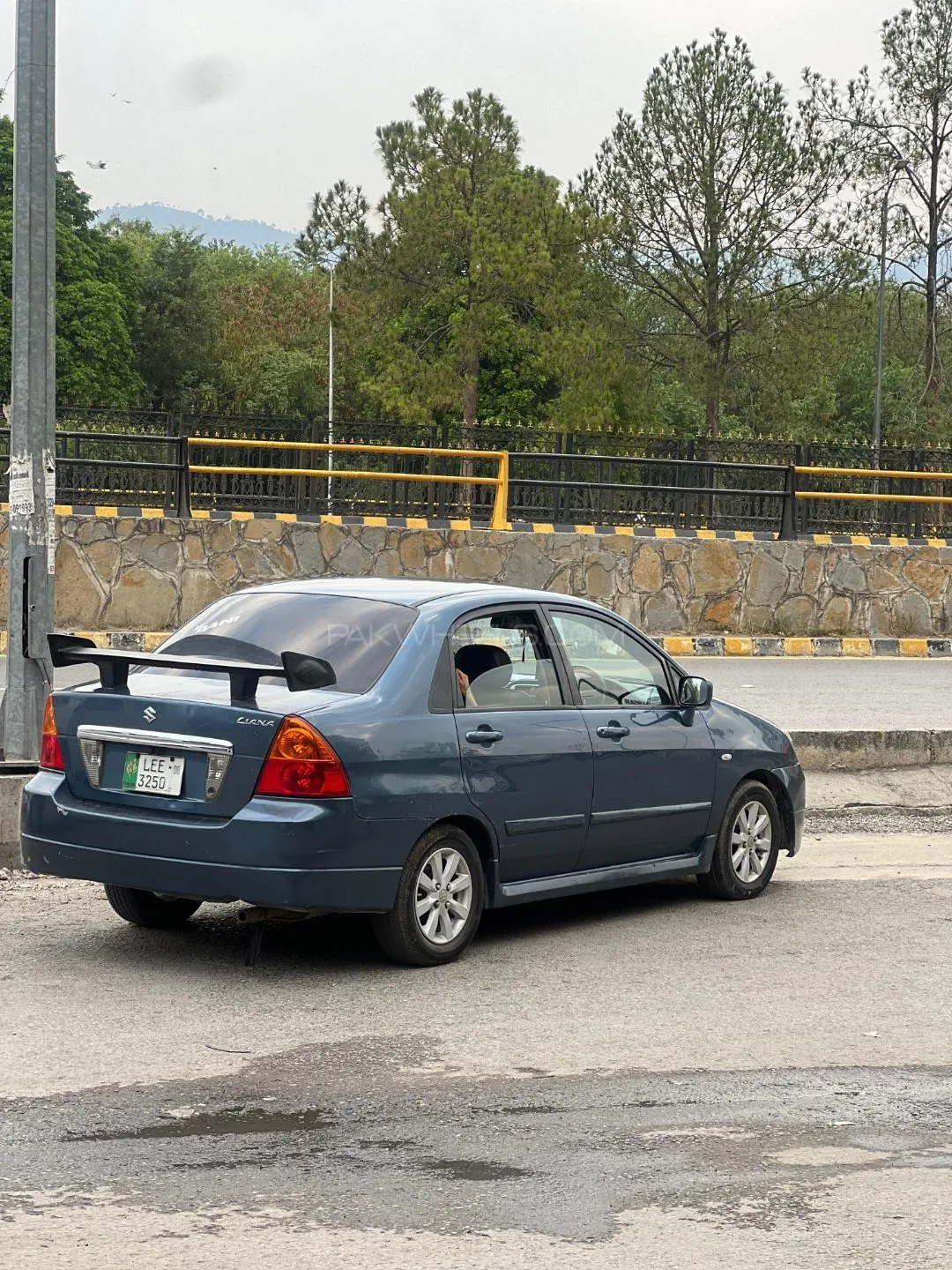 Suzuki Liana