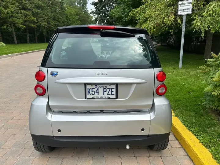 Smart Fortwo 2010 photo 4