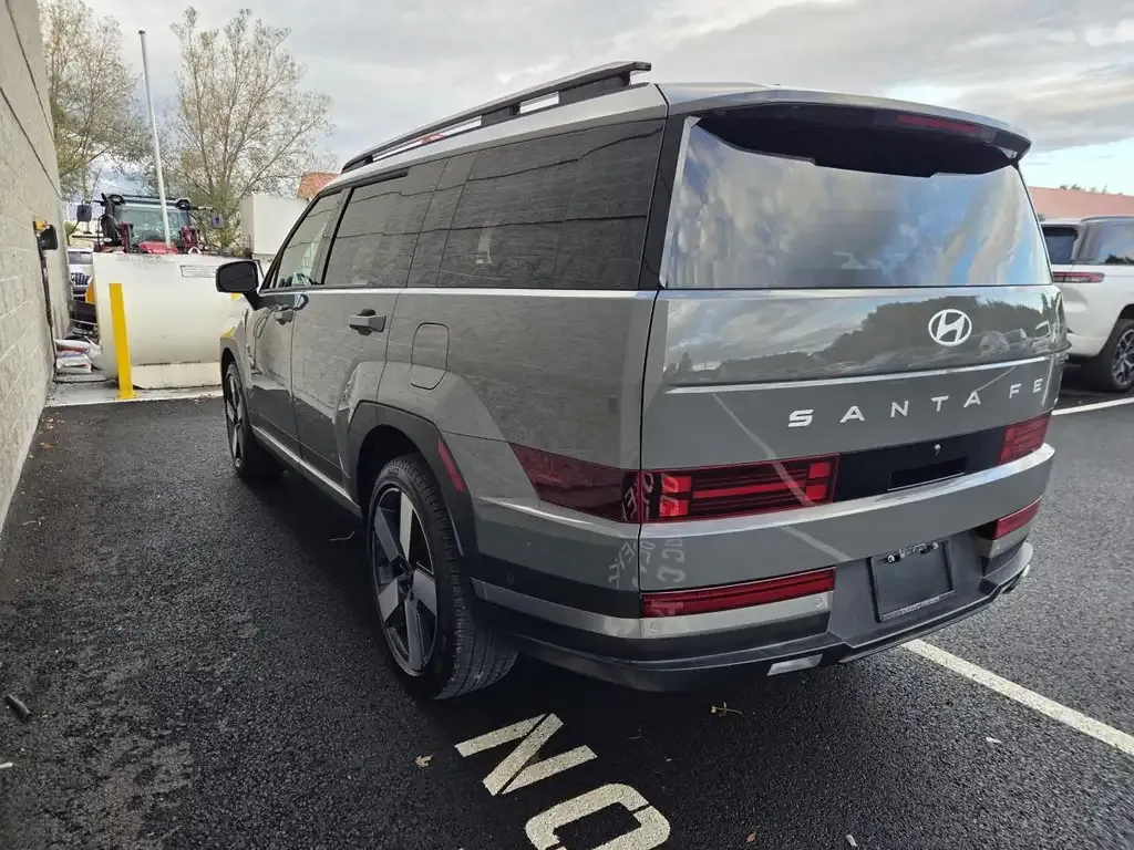 Hyundai Santa Fe 2025 photo 4