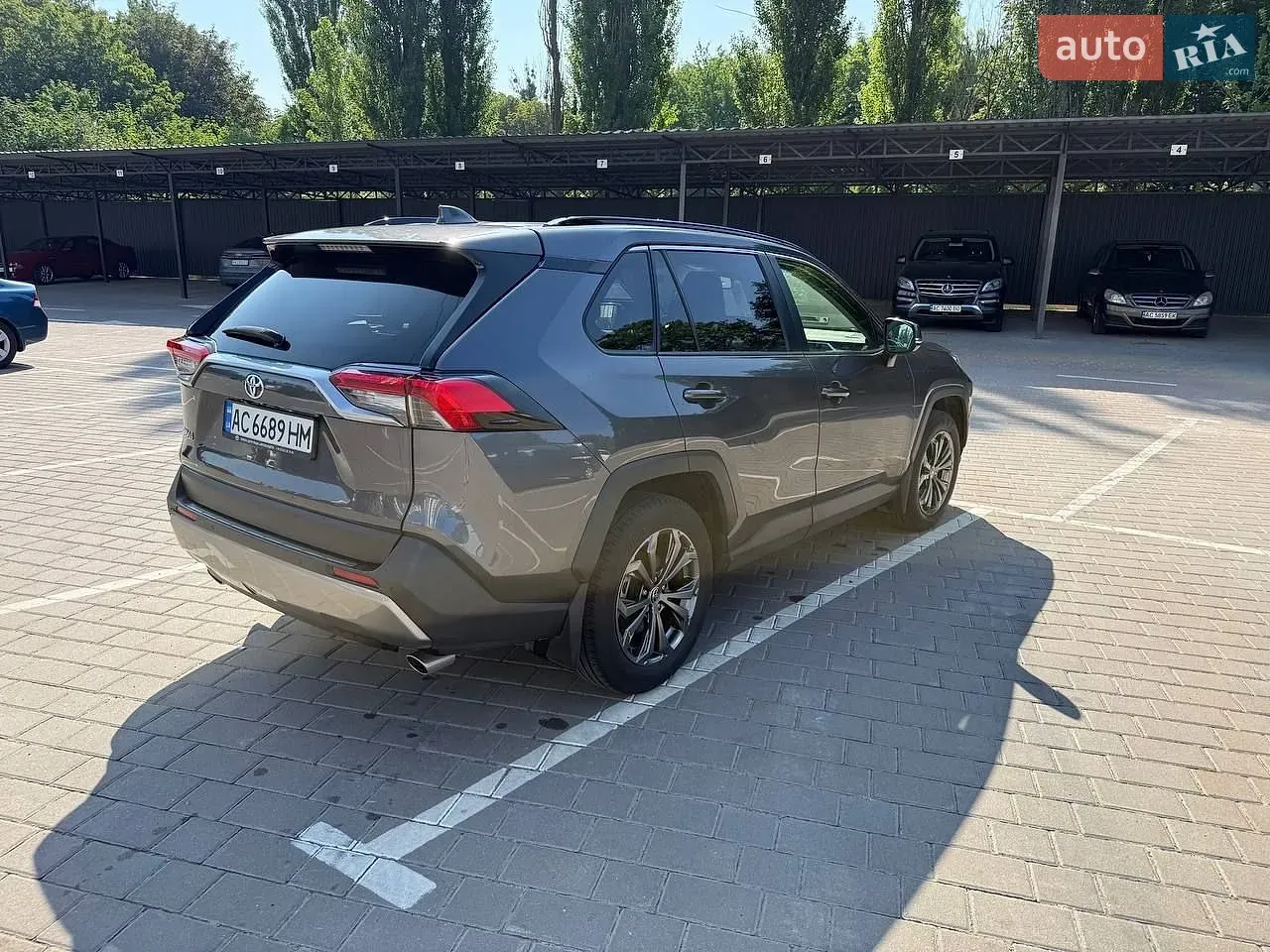 Toyota Rav4 2023 photo 4