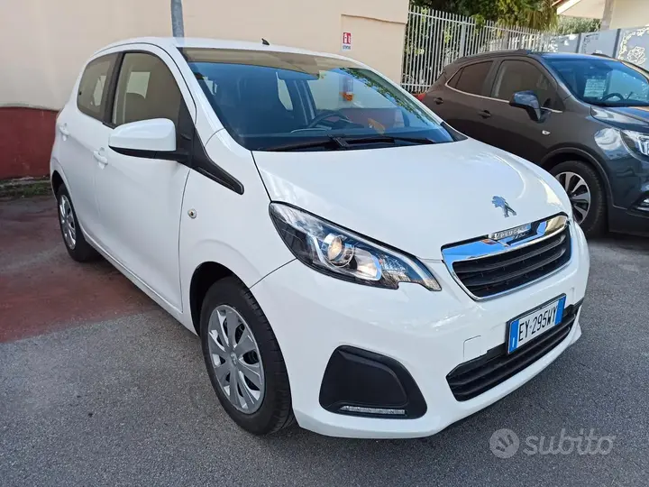 Peugeot 108 2015 photo 2