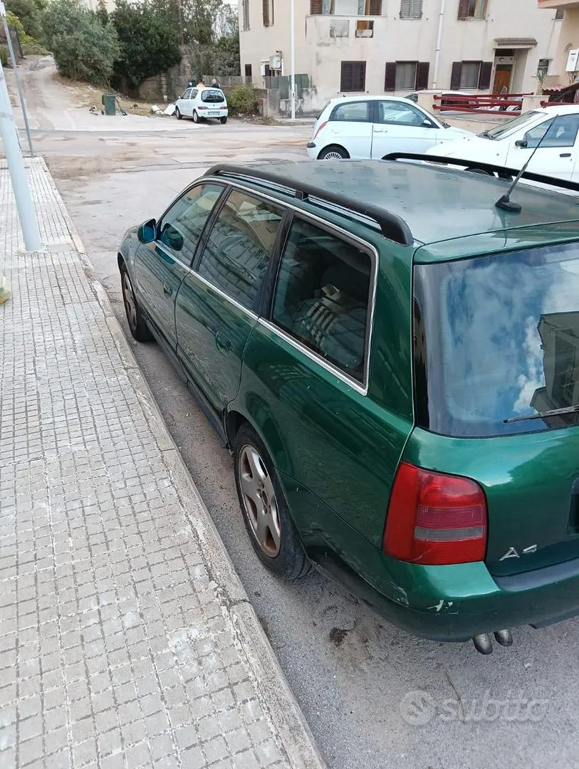Audi A4 Avant 2000 photo 4