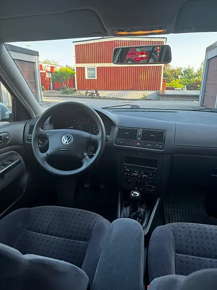 Volkswagen Golf Iv 2001 photo 2