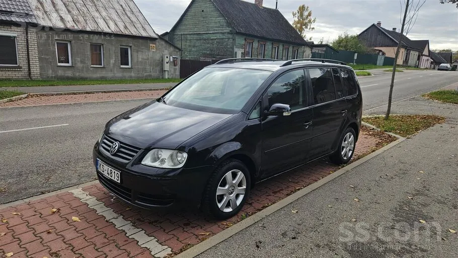 Volkswagen Touran 2005 photo 3