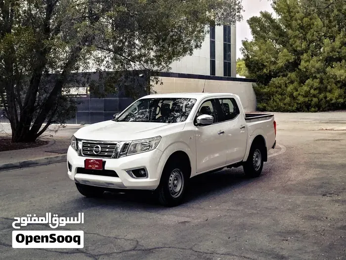 Nissan Navara 2022 photo 3