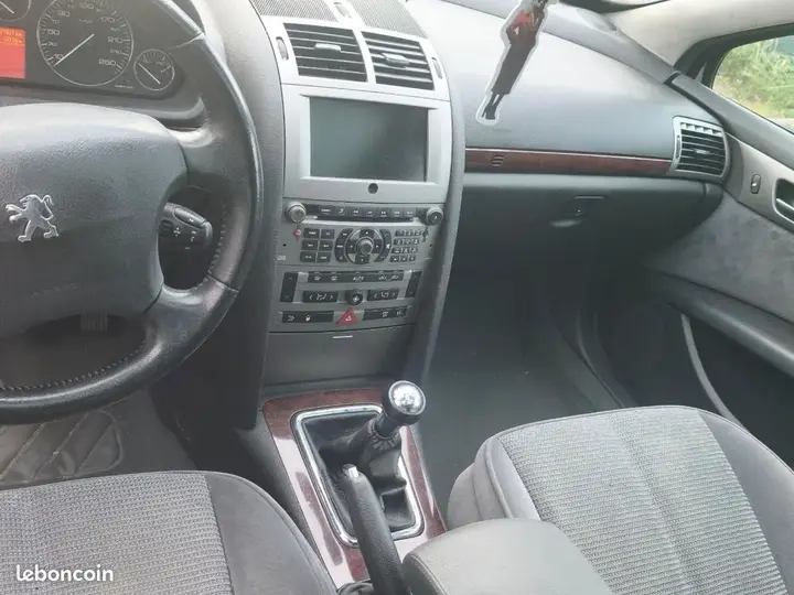 Peugeot 407 2005 photo 3