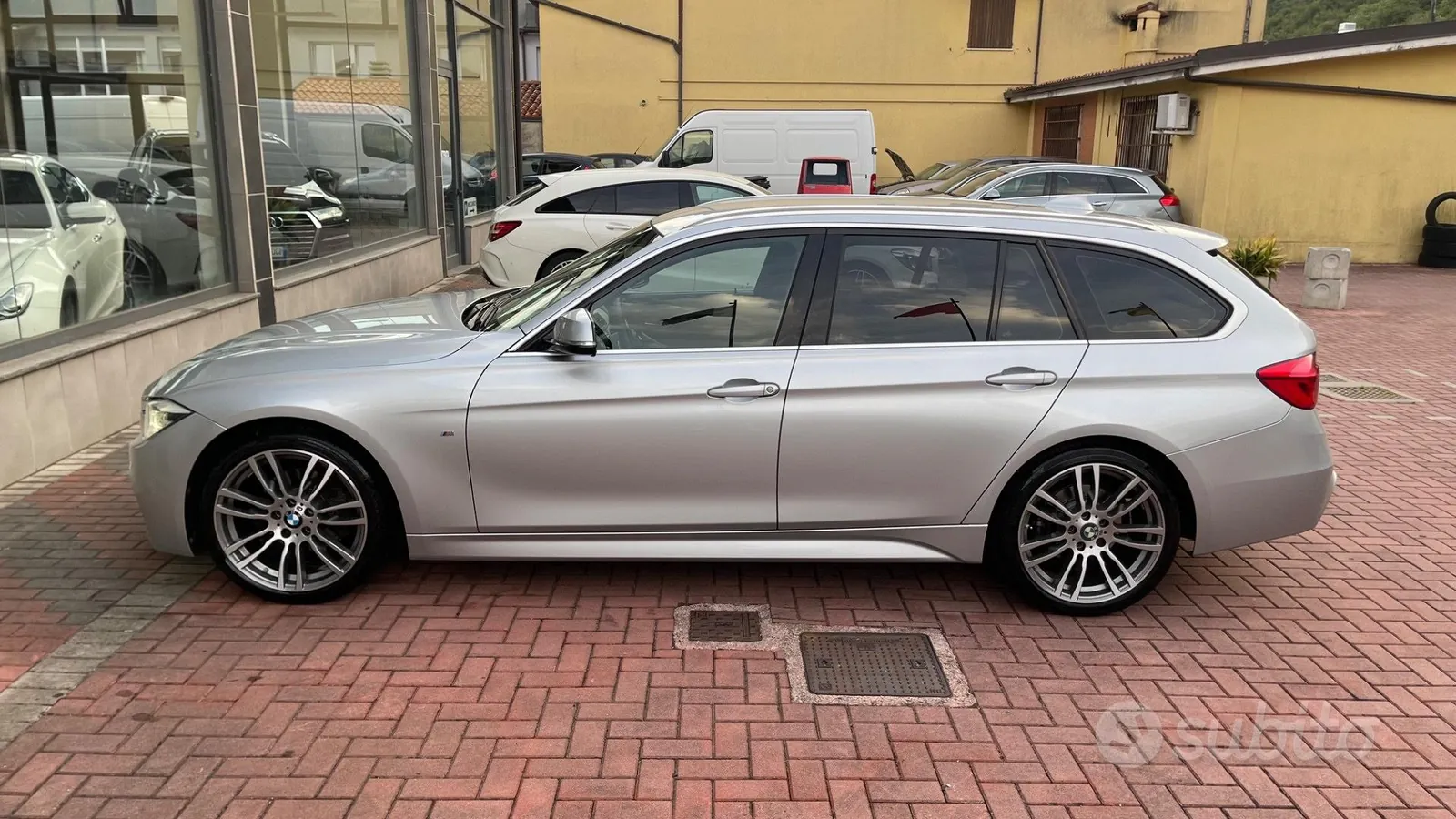 BMW 320D Touring M Sport 2016 photo 4