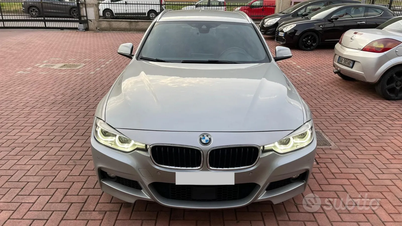 BMW 320D Touring M Sport 2016 photo 2