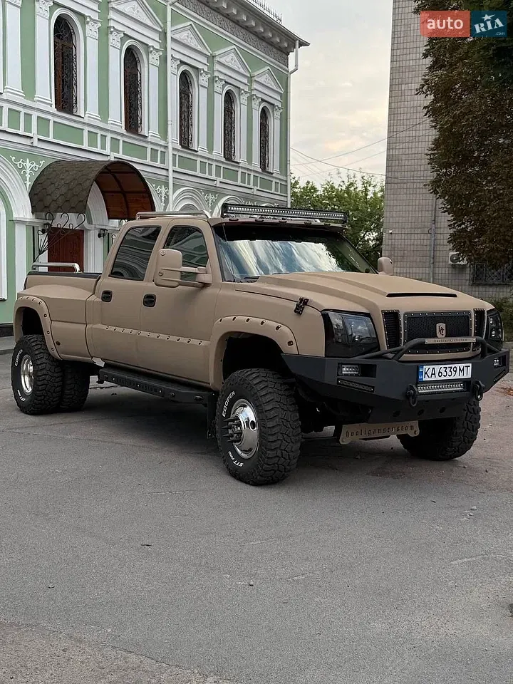 Chevrolet Silverado 2004 photo 4