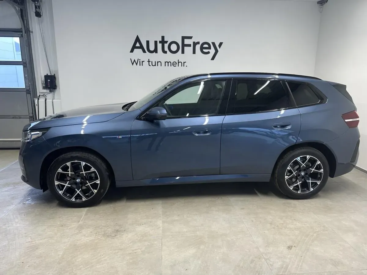 BMW X3 2025 photo 2