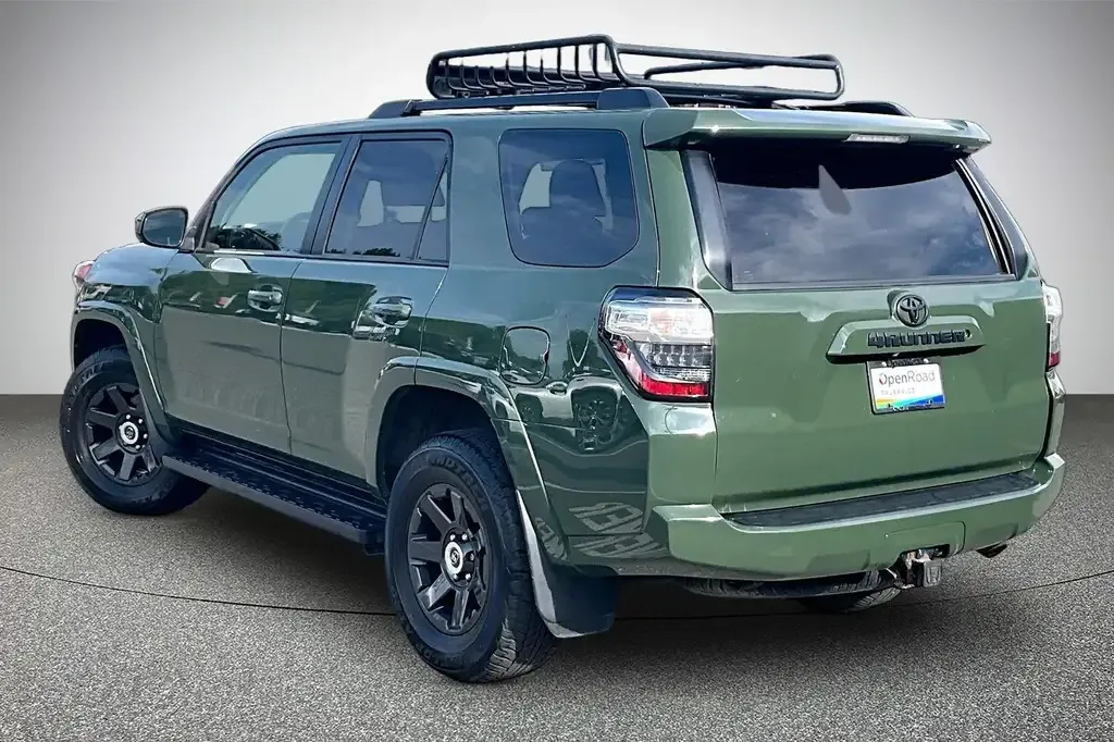 Toyota 4Runner 2022 photo 2