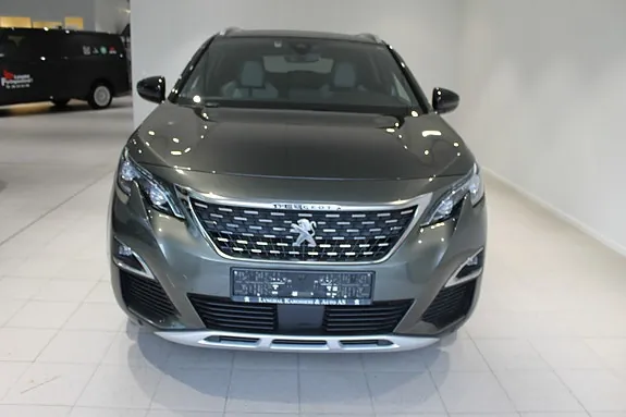 Peugeot 3008 2020 photo 2