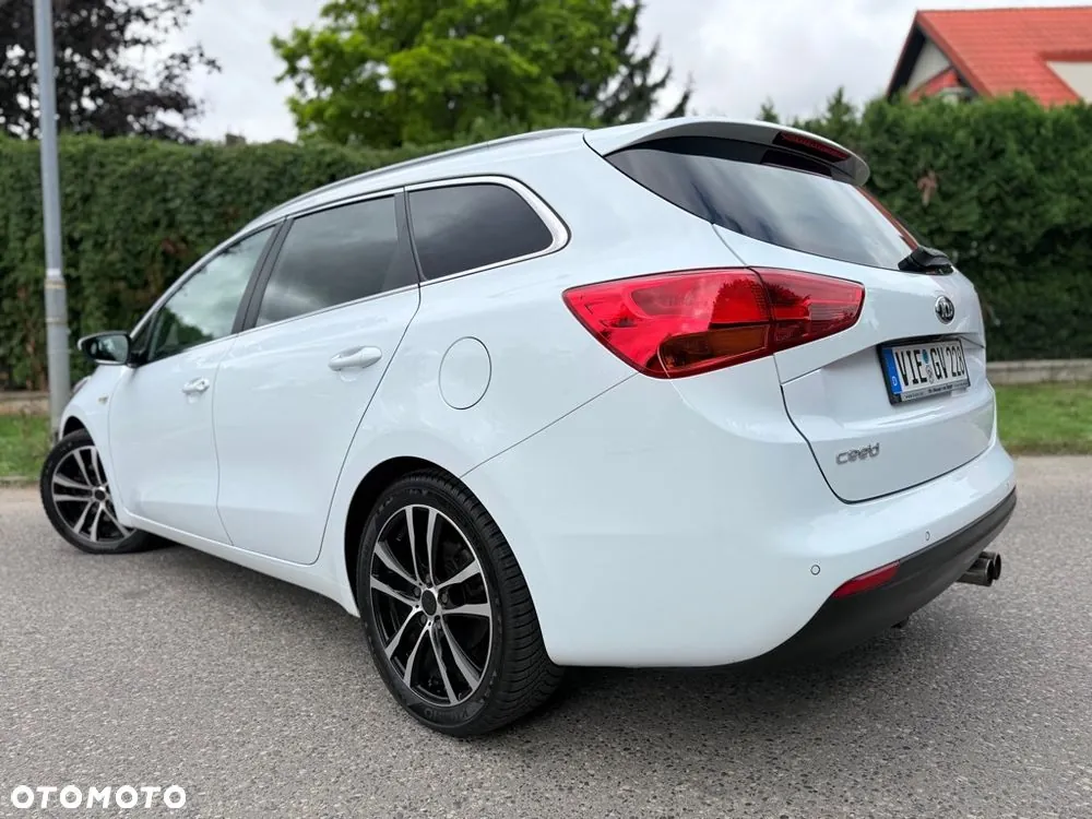 Kia Ceed 2014 photo 5