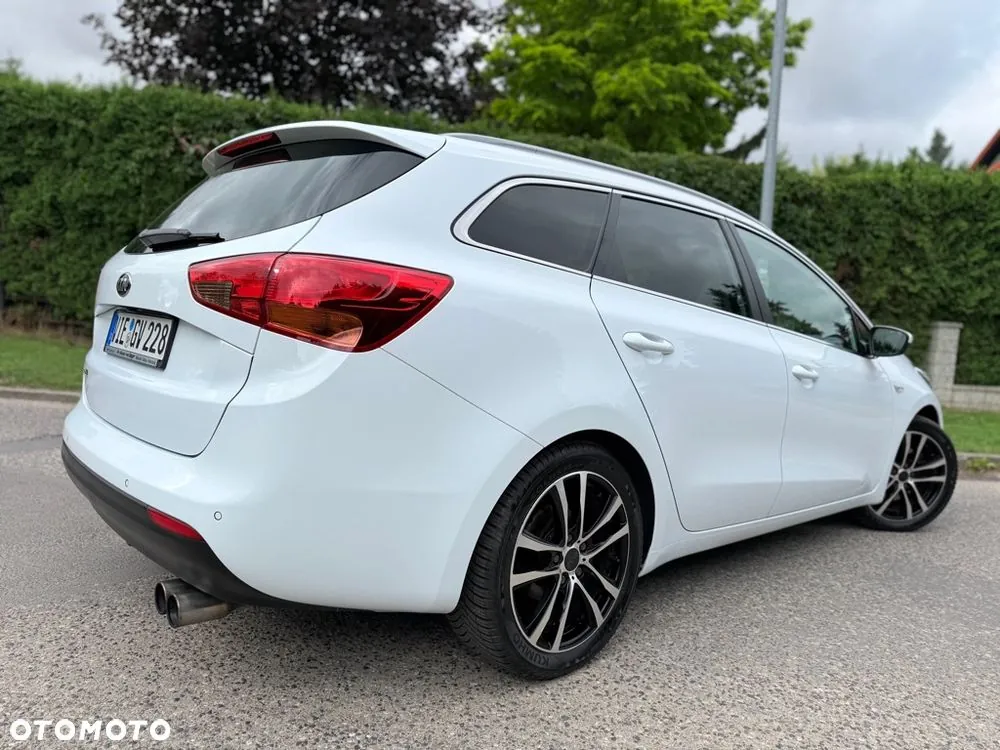 Kia Ceed 2014 photo 4