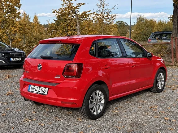 Volkswagen Polo 2015 photo 4