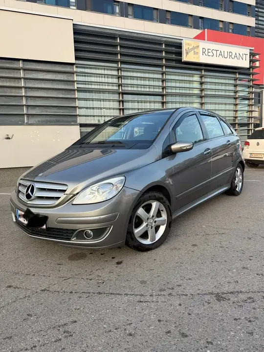 Mercedes-Benz B-Class