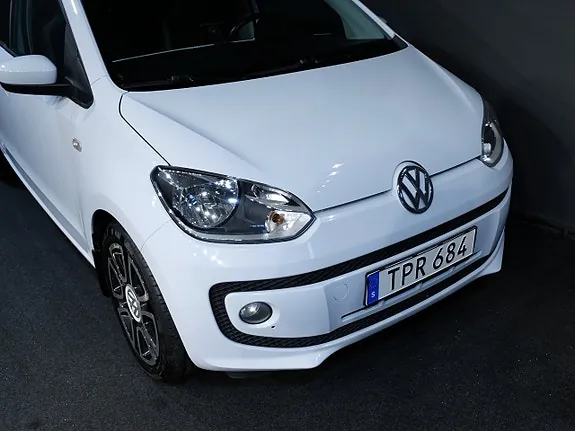 Volkswagen Up 2013 photo 5