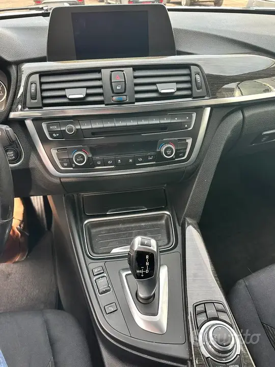 BMW 316D 2013 photo 3