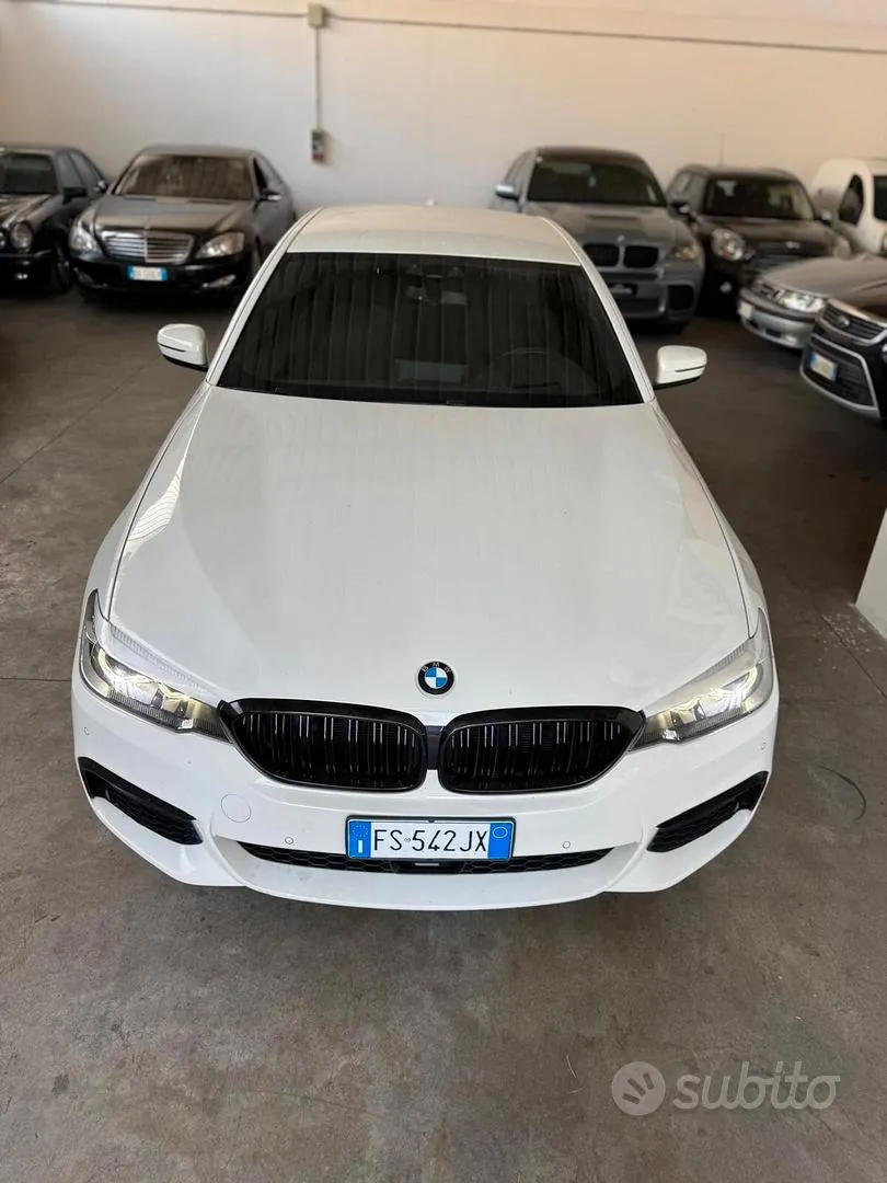 BMW 5 Series 2017 photo 2