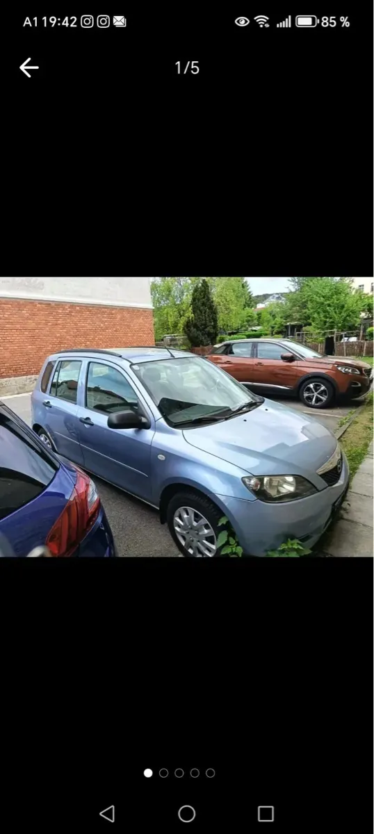 Mazda Mazda2 2003 photo 2