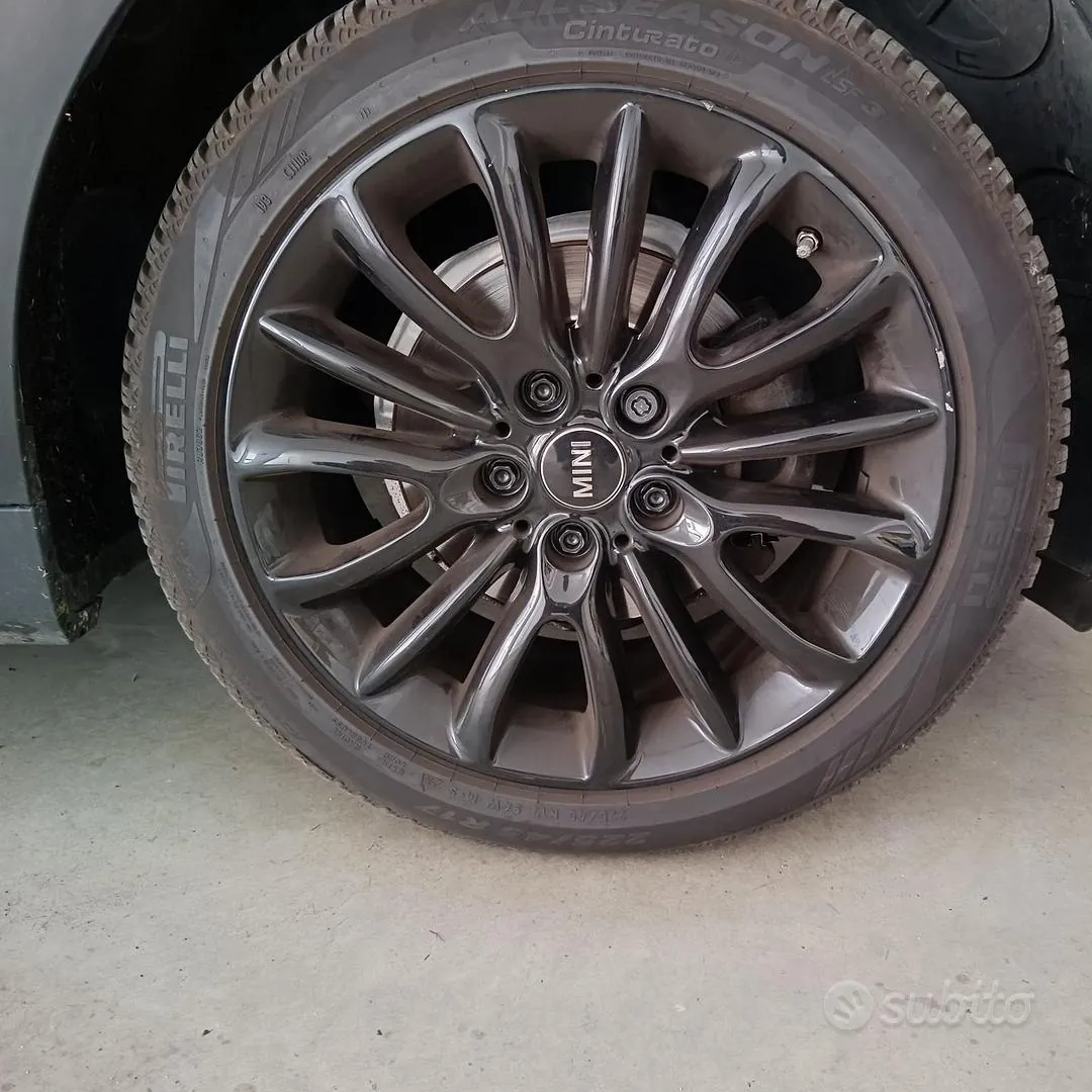 Mini Mini Clubman 2017 photo 2