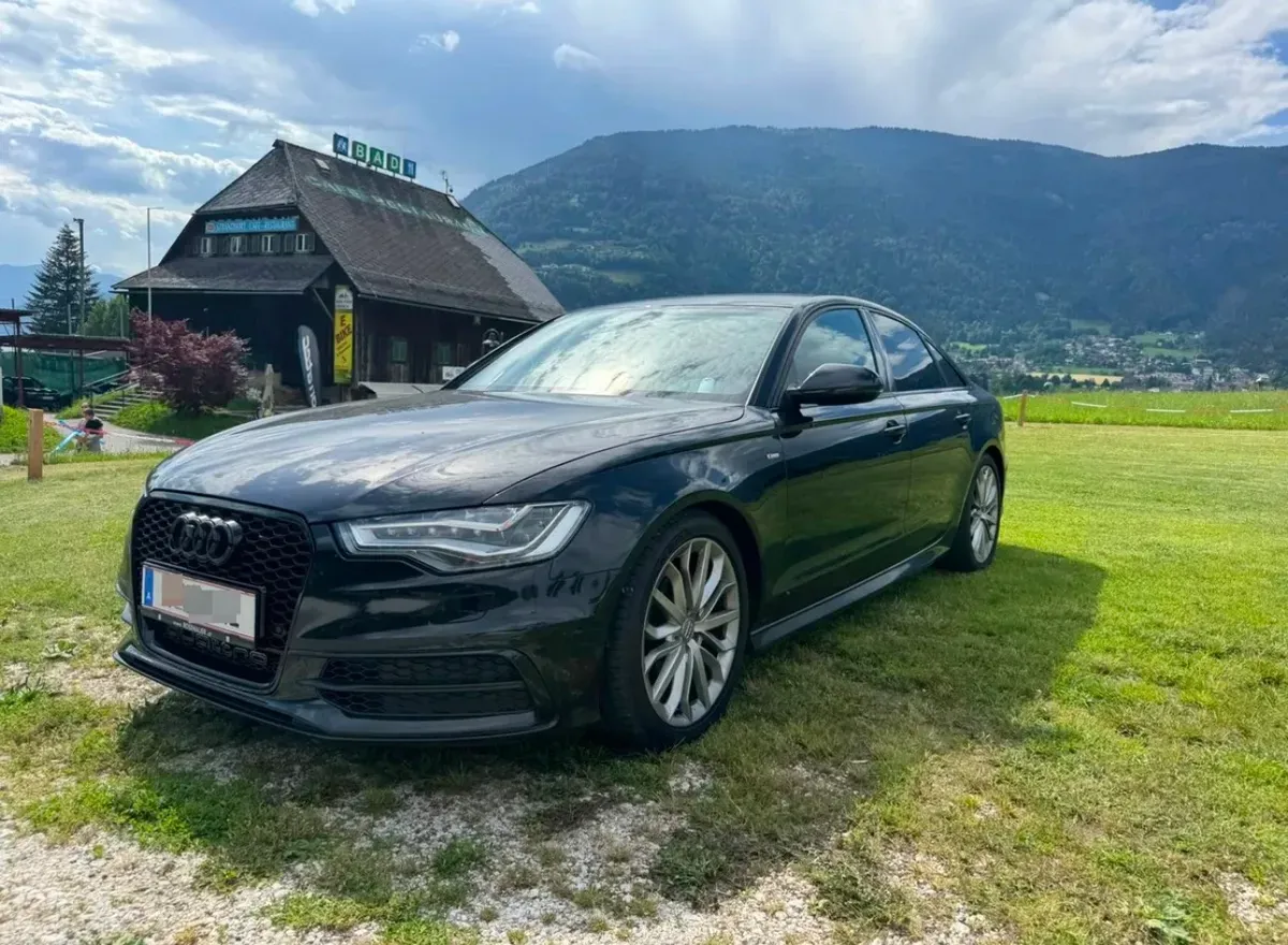 Audi A6 2013 photo 2