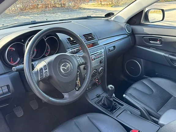 Mazda 3 2008 photo 4