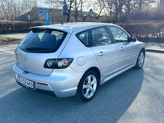Mazda 3 2008 photo 3