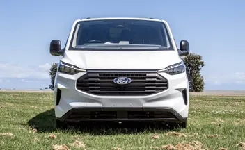 Ford Transit 2025 photo 5