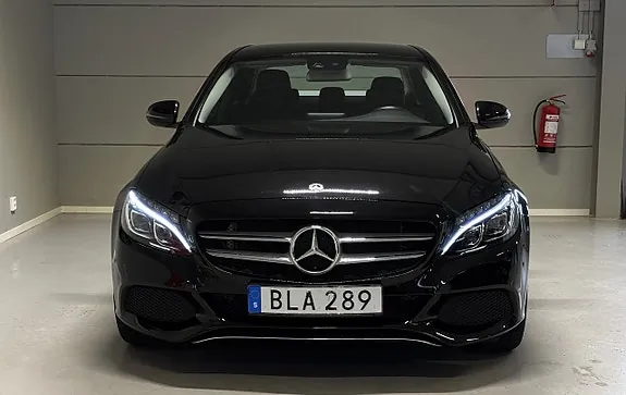 Mercedes-Benz C180 2018 photo 5
