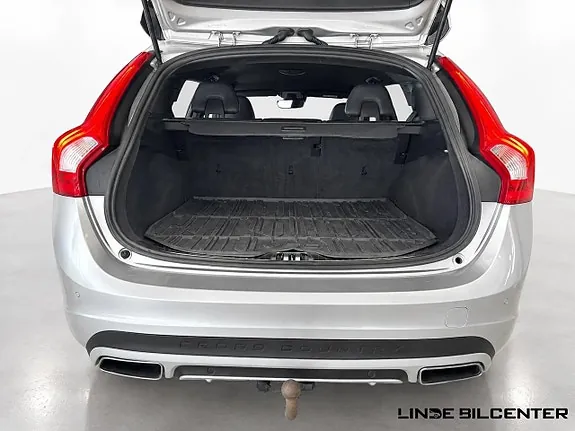 Volvo V60 Cross Country 2017 photo 5