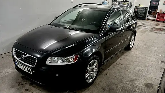 Volvo V50 2007 photo 2