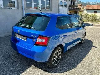 Skoda Fabia 2015 photo 3