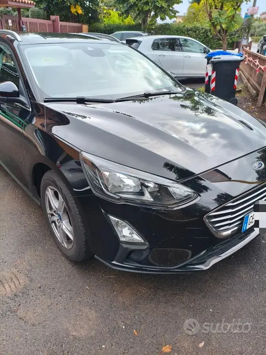 Ford Focus 2021 photo 3