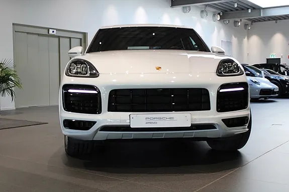 Porsche Cayenne 2022 photo 2
