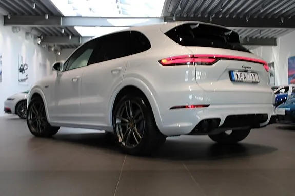 Porsche Cayenne 2022 photo 4