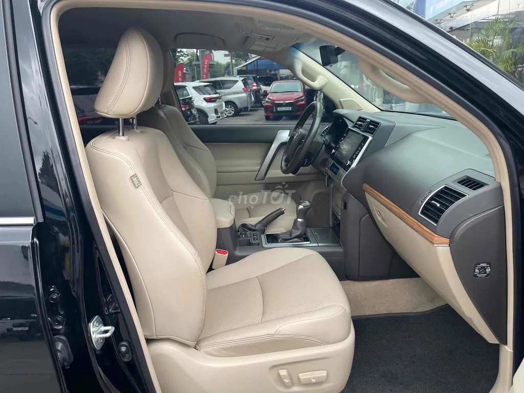 Toyota Land Cruiser Prado 2020 photo 4