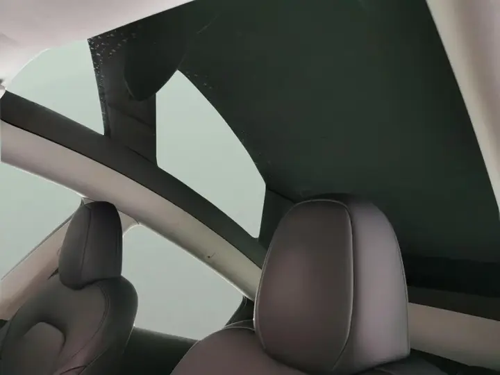 Tesla Model Y 2022 photo 5
