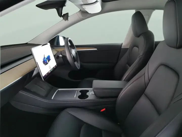Tesla Model Y 2022 photo 4