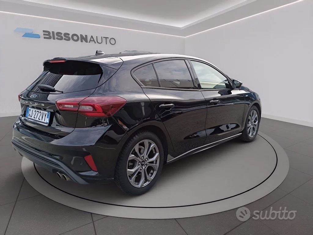Ford Focus 2022 photo 5