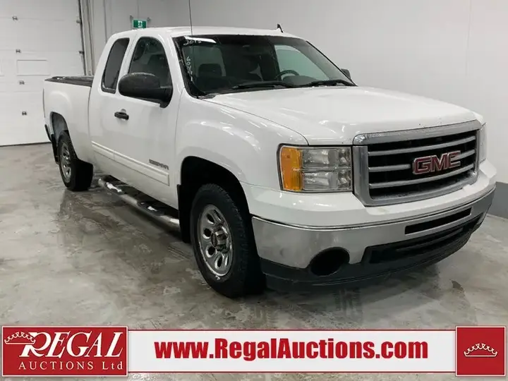 GMC Sierra 1500 2013 photo 2